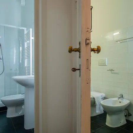 Piazza Del Carmine By Interhome Florence