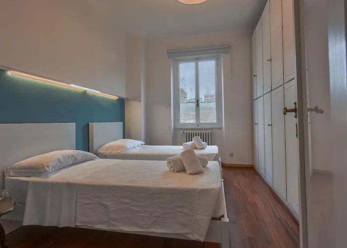 Piazza Del Carmine By Interhome Florencia